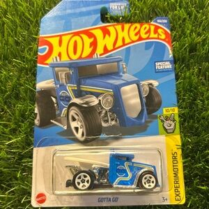 Hot Wheels Blue Gotta Go Toy Car